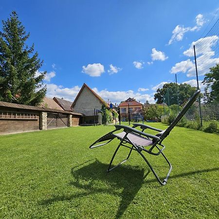 Penzion Pod Krivanom Liptovský Hrádok Exterior foto